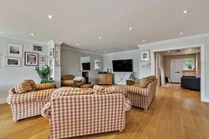 Family Room- click for photo gallery